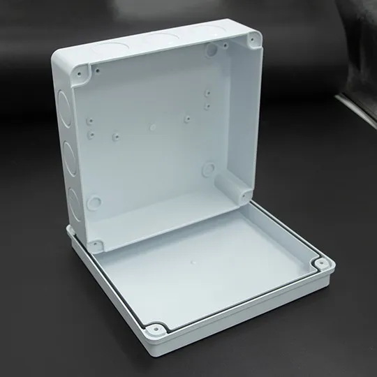 Razvodna kutija IP65 (12 uvodnica) ME-KII200x200x80mm