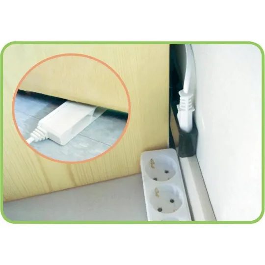 Priključnica 2,5A 250V 575W prenosna četvorostruka (produžni kabl) PM4X-3M DZ