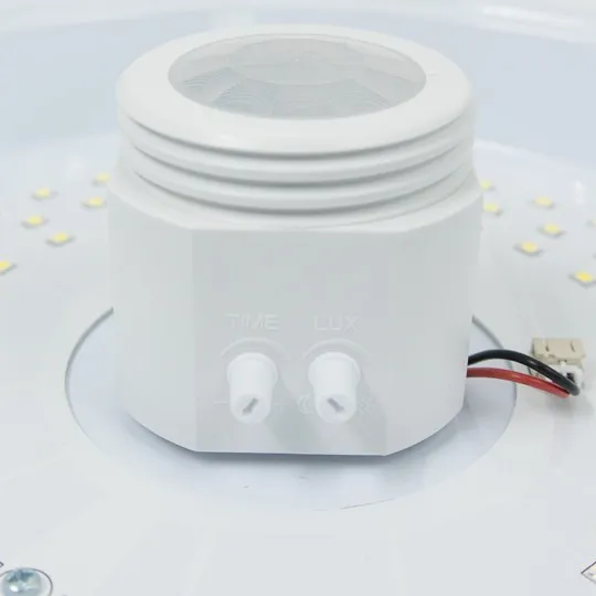 LED plafonjera bela 16W 6000K IP20 fi250x60mm sa IR senzorom pokreta 3Y M272Mitea Lighting