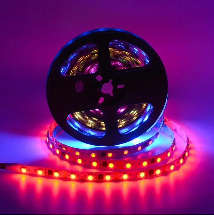 RGB pixel LED traka 60 LED/m WS16703 IP20 12V LTR5050/60RGBpix-12E