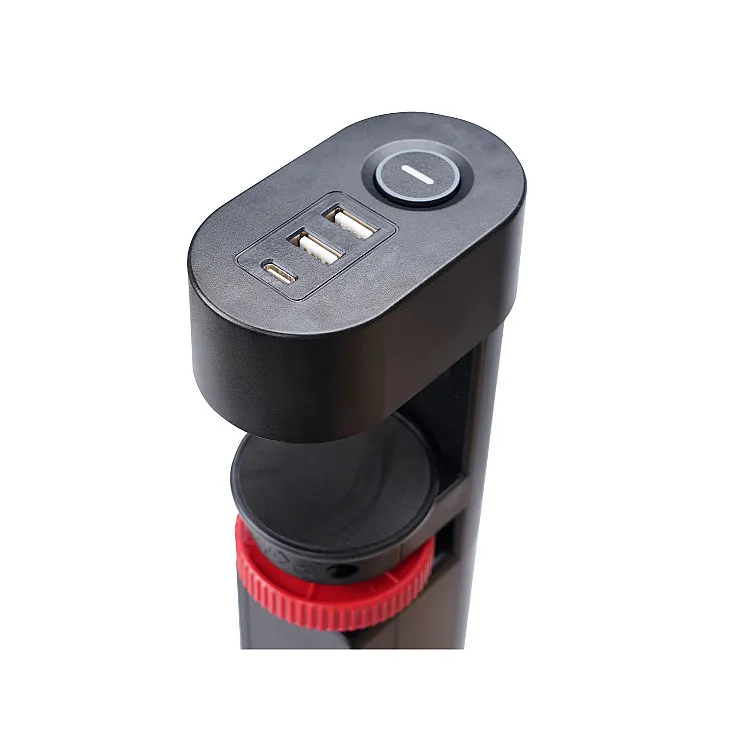 Razvodnik sa 3 mesta 1,5m 1.5 mm2 + USB NVD3/USB