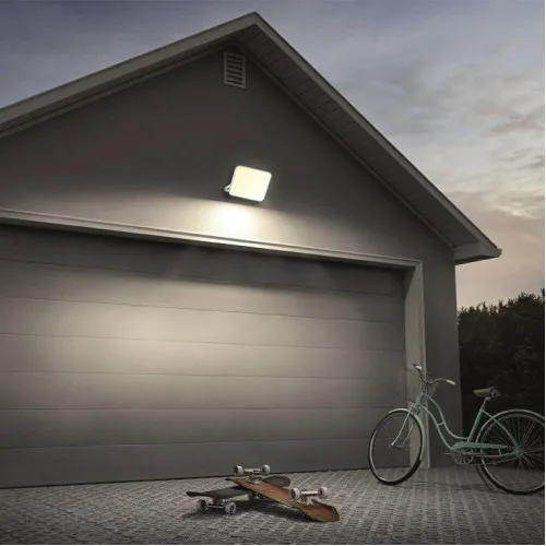 Braytron CCT LED reflektor 100W BT60-59180