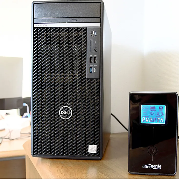 UPS uređaj sa stabilizatorom 720W EG-UPS-033