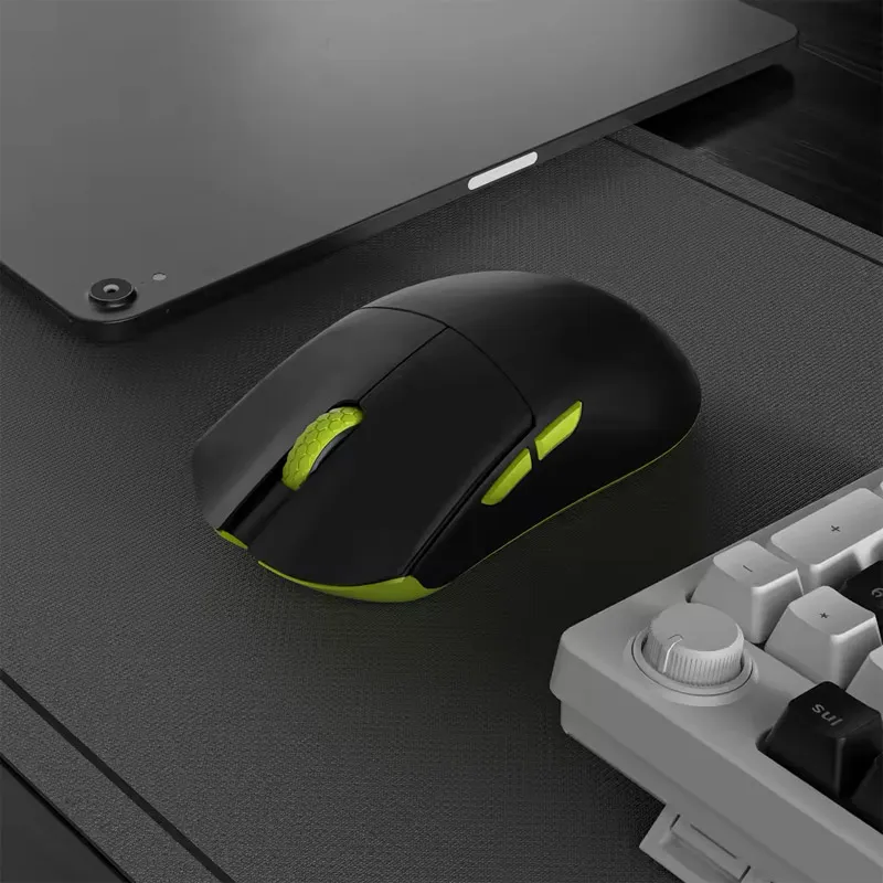 Miš Wireless Zifriend M6 crni